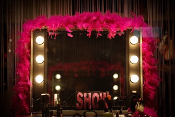 Broadway night