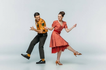 Sophisticated swing